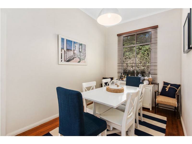 18 Louisa Street, South Toowoomba QLD 4350