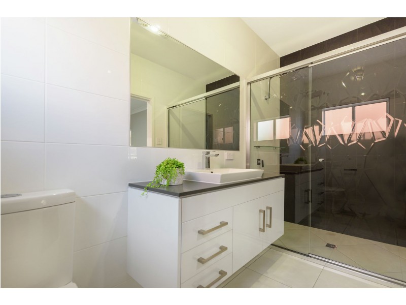 20 Gostwyck Street, Newtown QLD 4350