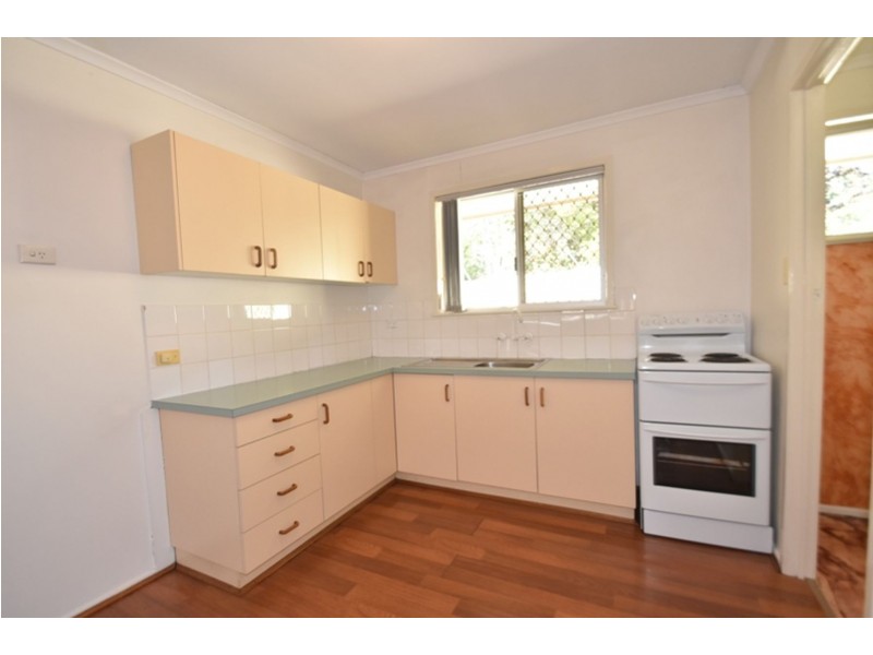 6/372 Tor Street, Newtown QLD 4350