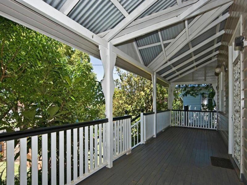 123 Bridge Street, North Toowoomba QLD 4350