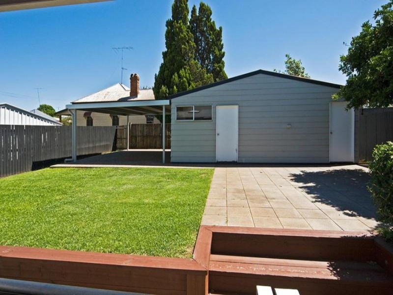 123 Bridge Street, North Toowoomba QLD 4350