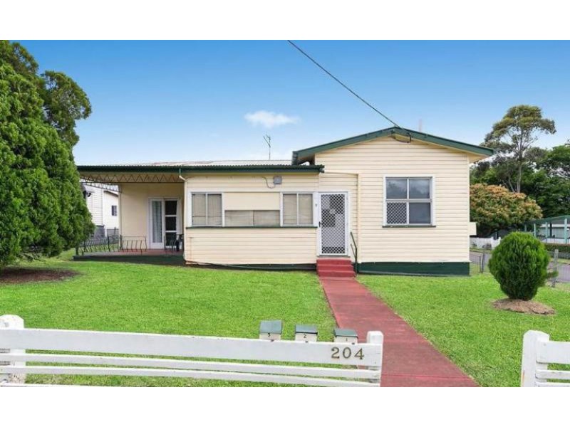 1/204 Long Street, South Toowoomba QLD 4350