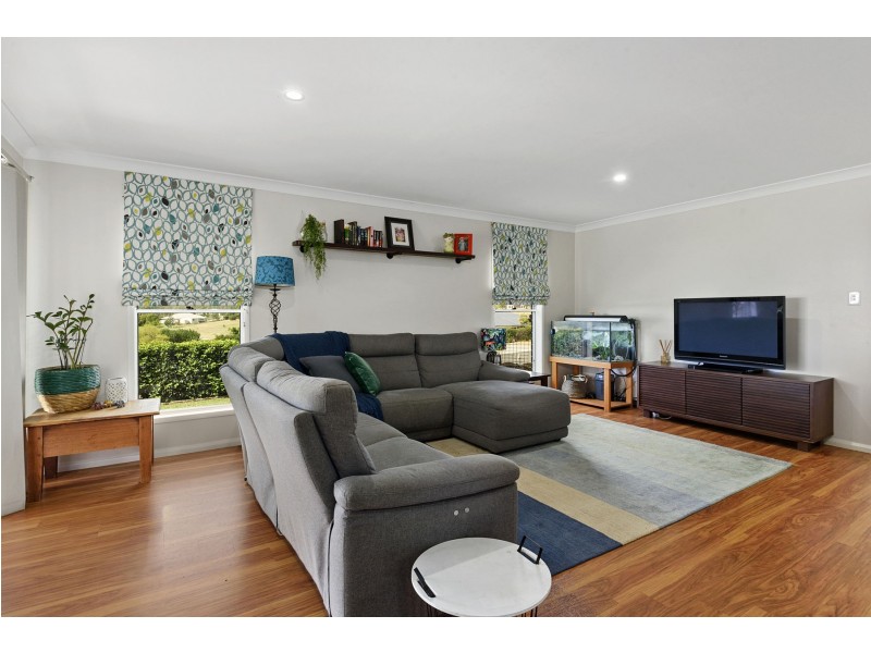 7 Roderick Drive, Cotswold Hills QLD 4350