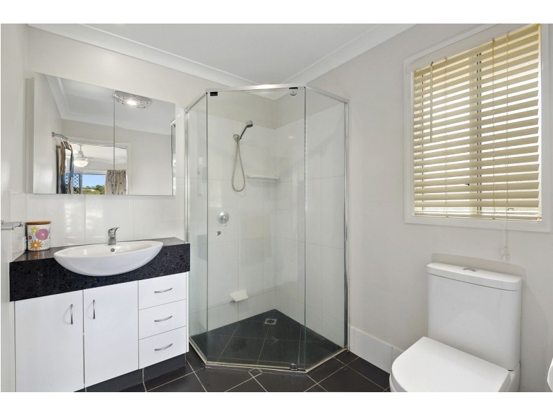 7 Roderick Drive, Cotswold Hills QLD 4350