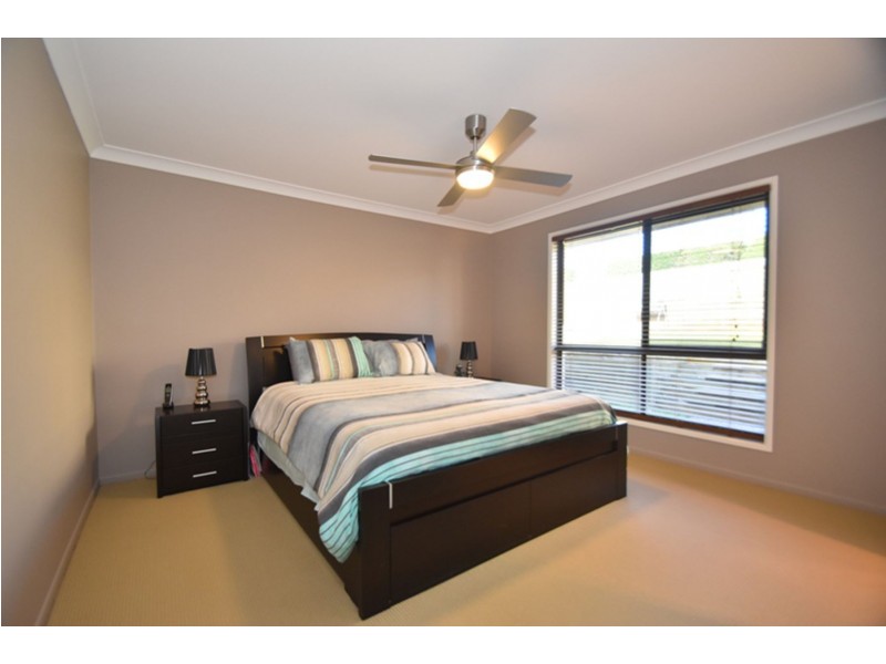 38 Smythe Drive, Highfields QLD 4352