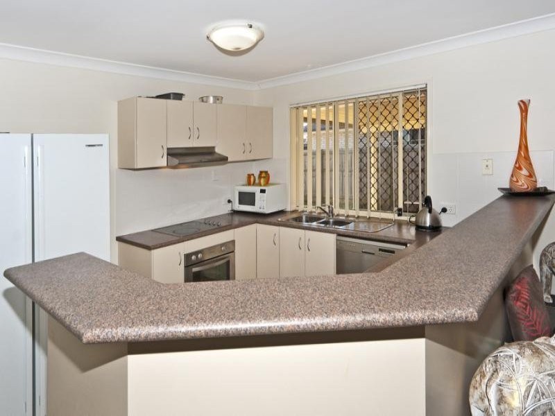 21 Smythe Drive, Highfields QLD 4352