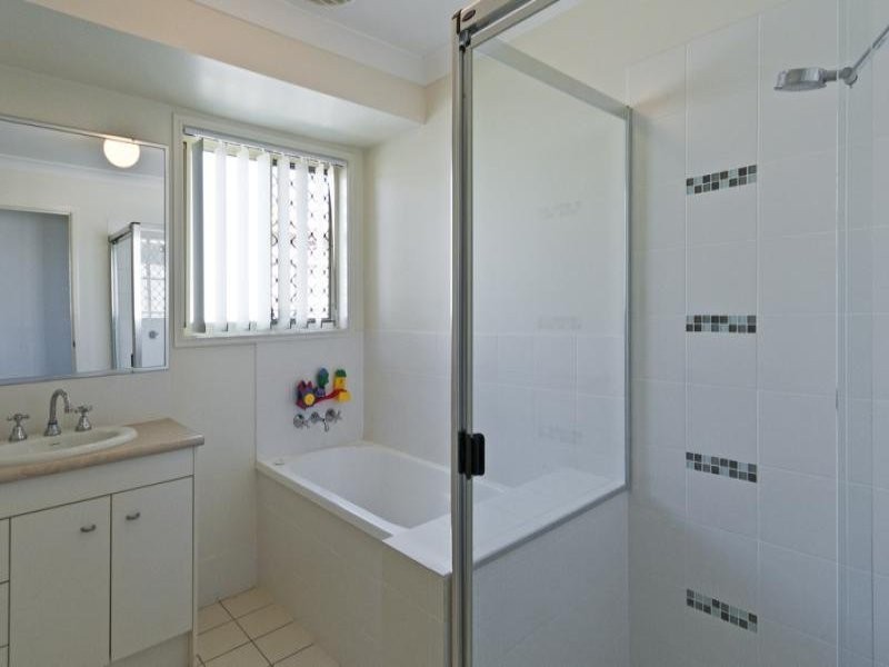 21 Smythe Drive, Highfields QLD 4352