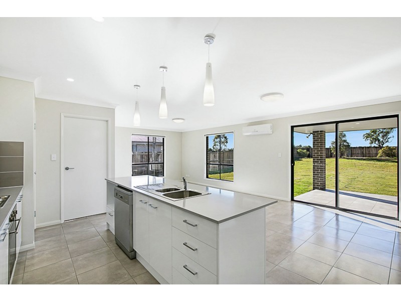 36 Magpie Drive, Cambooya QLD 4358