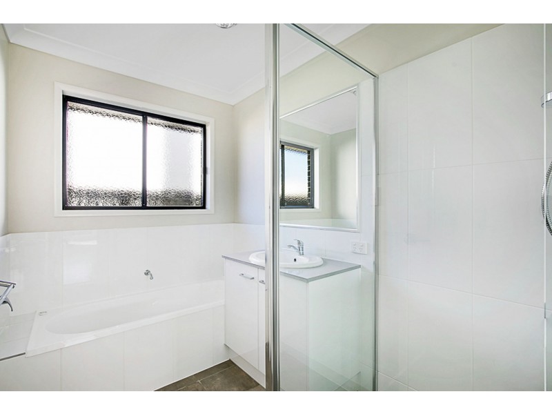 36 Magpie Drive, Cambooya QLD 4358