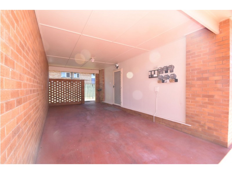 1/164 Hill Street, Newtown QLD 4350