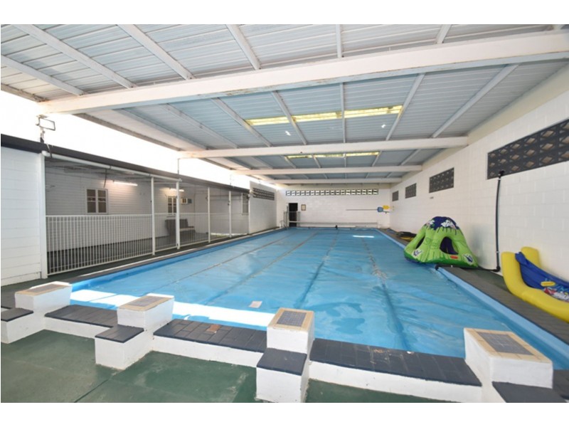 42 Toowoomba Road, Oakey QLD 4401