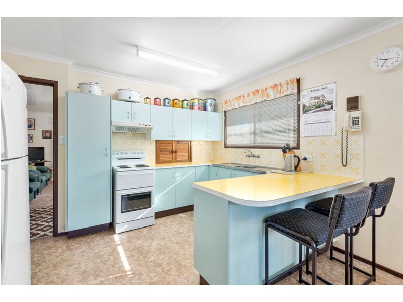 376 Hume Street, Centenary Heights QLD 4350