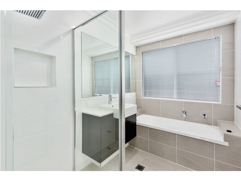 236A Long Street, South Toowoomba QLD 4350