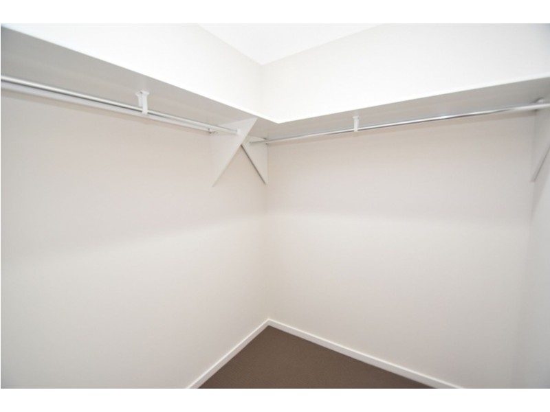 7 Grace View Street, Darling Heights QLD 4350