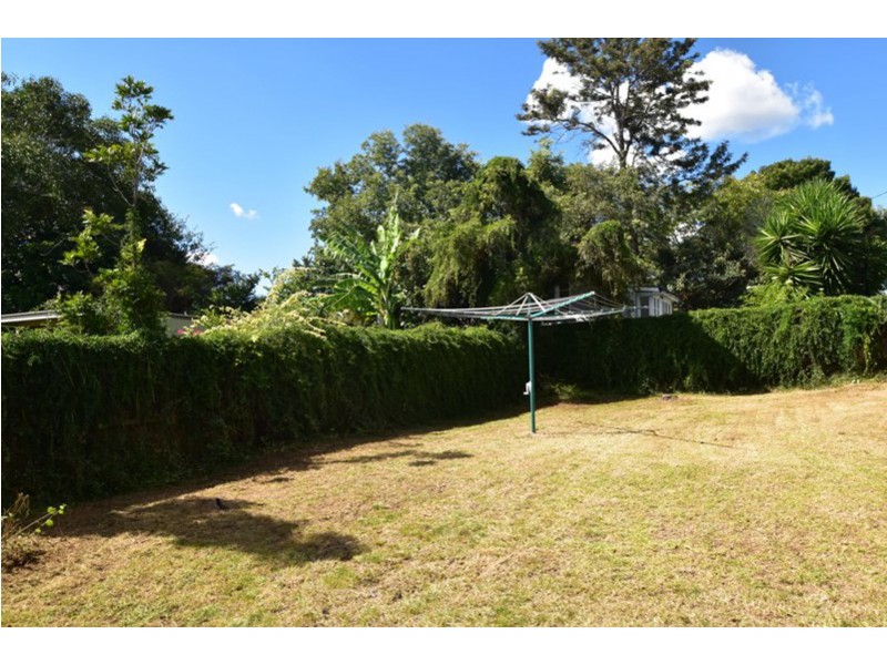 6 Parkinson Street, South Toowoomba QLD 4350