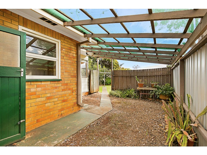 33 Merritt Street, Harristown QLD 4350