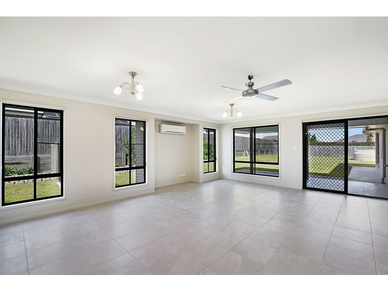 34 Shoesmith Road, Westbrook QLD 4350