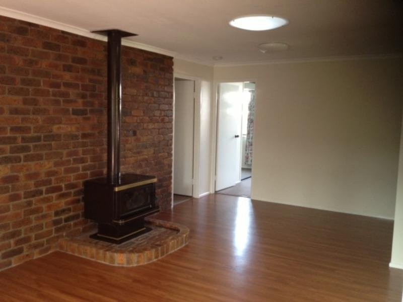 2 Heidi Court, Darling Heights QLD 4350