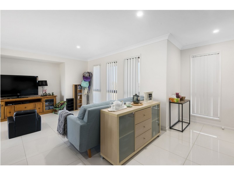 21 Cashmore Street, Wyreema QLD 4352