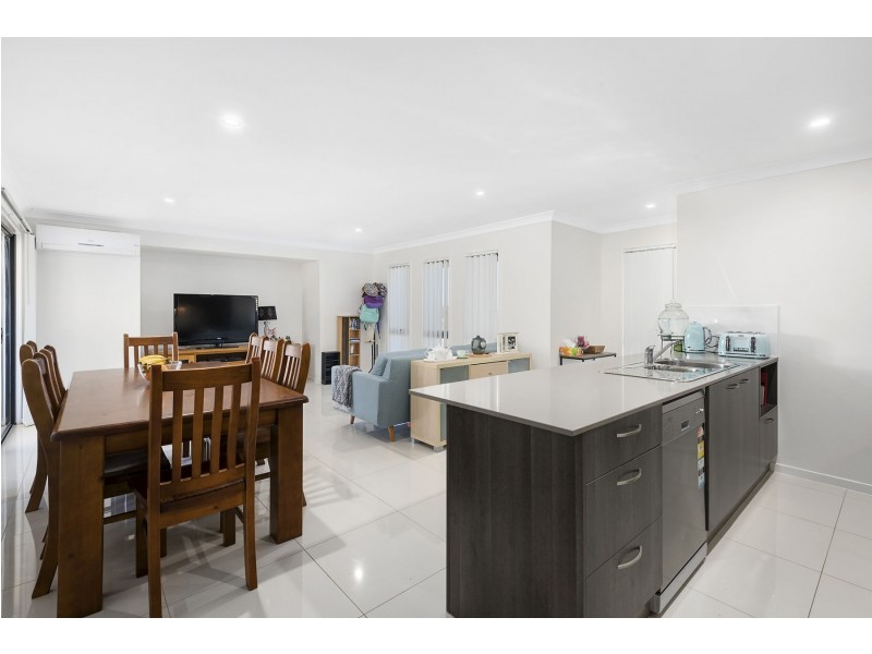 21 Cashmore Street, Wyreema QLD 4352