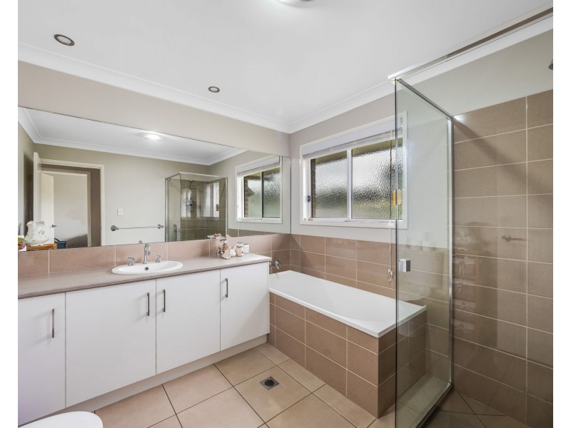 48 Bennett Street, Kleinton QLD 4352