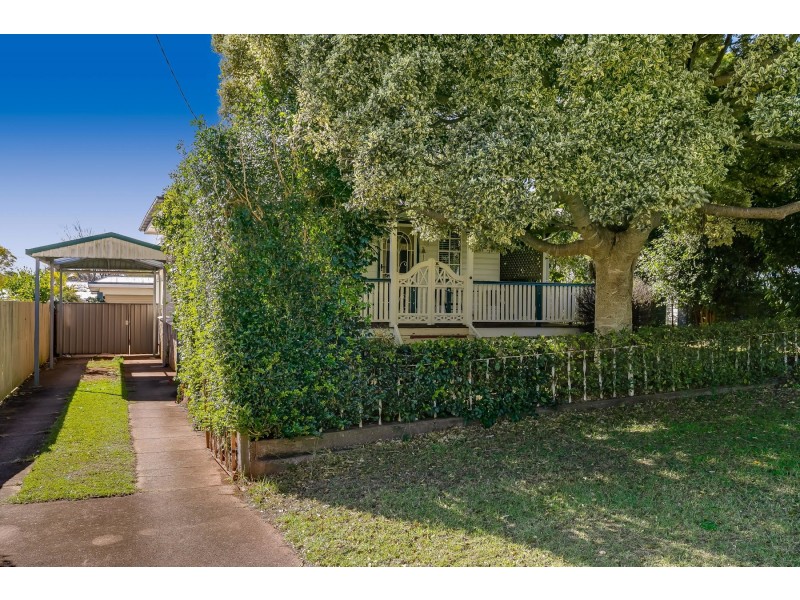 7 Braemar Street, South Toowoomba QLD 4350
