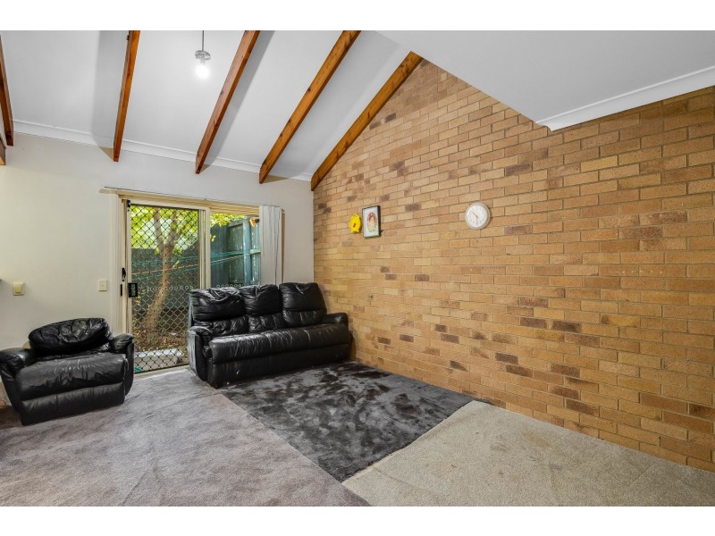 3/248 James Street, Harristown QLD 4350