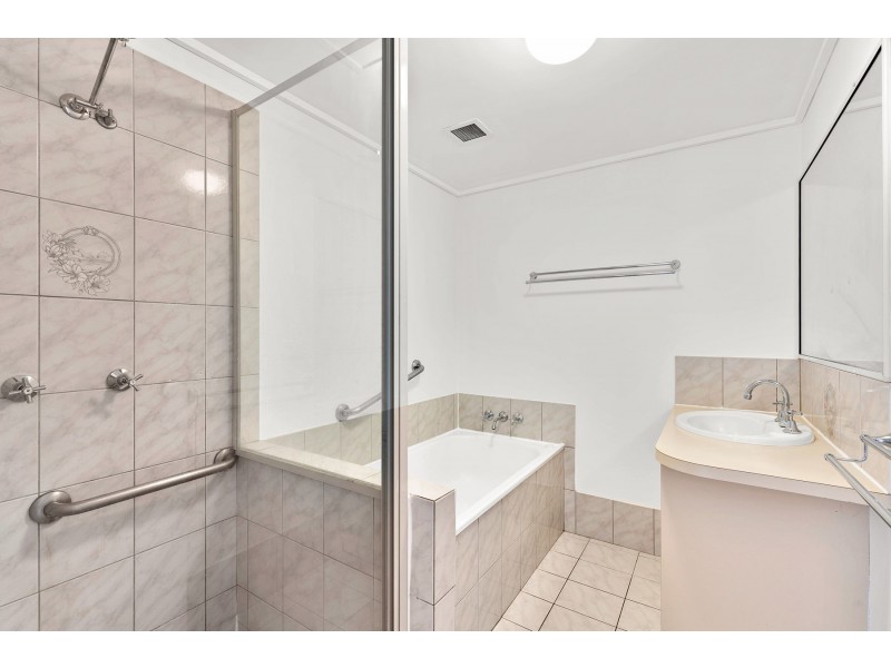 4/5 Clifford Street, Toowoomba City QLD 4350