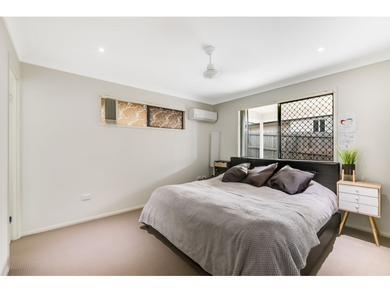 12 Felix Street, Cranley QLD 4350