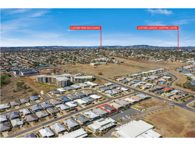 12 Taragon Street, Glenvale QLD 4350
