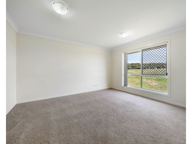 9 Christo Court, Meringandan West QLD 4352