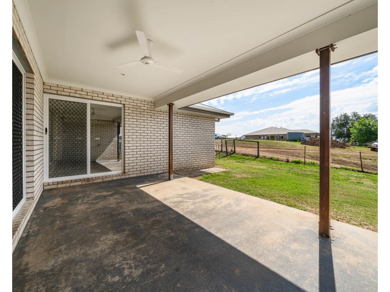 9 Christo Court, Meringandan West QLD 4352