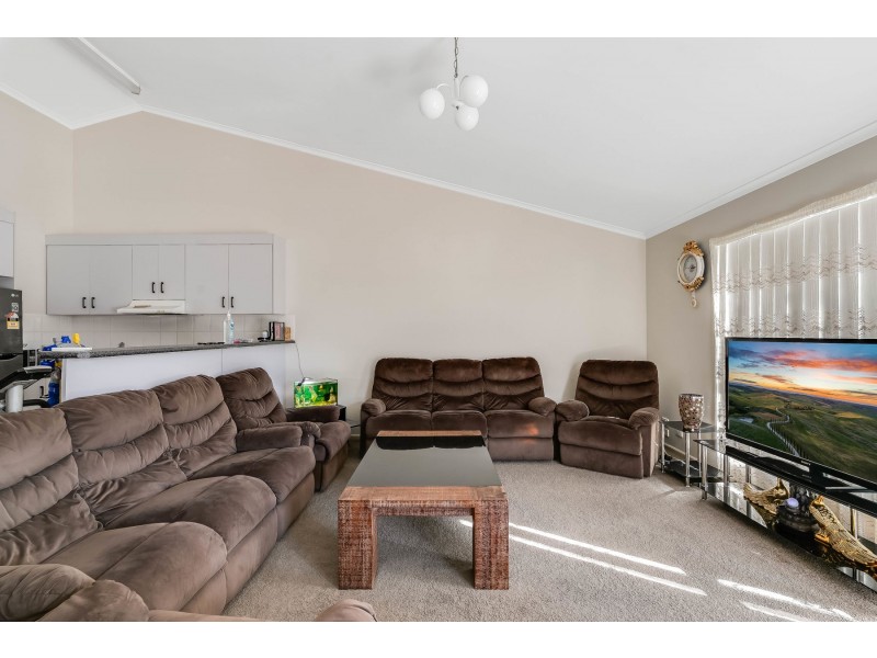 16/19A Gladstone Street, Newtown QLD 4350