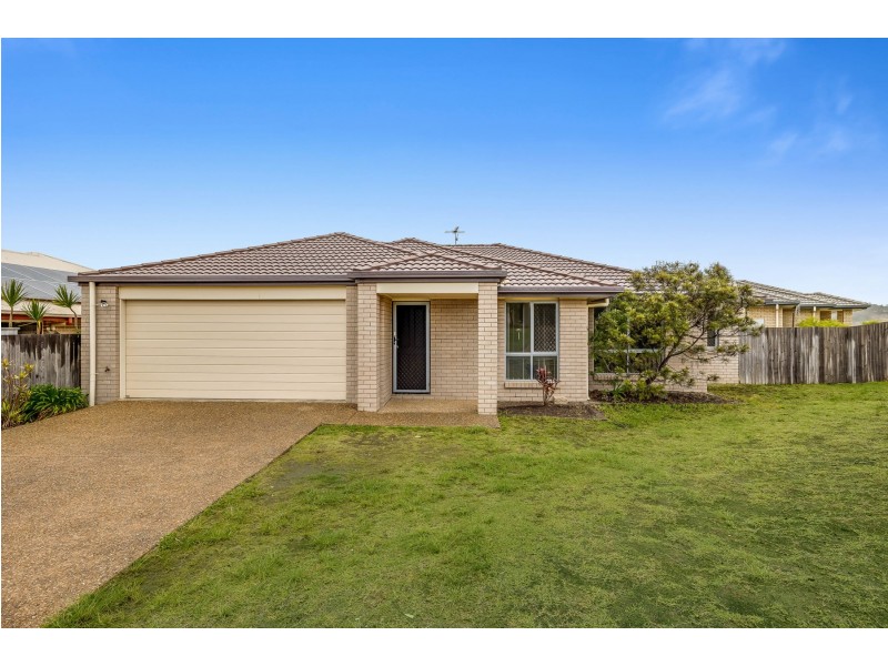 4 Cooranga Street, Glenvale QLD 4350