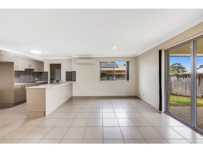 4 Cooranga Street, Glenvale QLD 4350