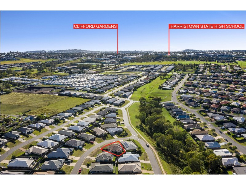 4 Cooranga Street, Glenvale QLD 4350