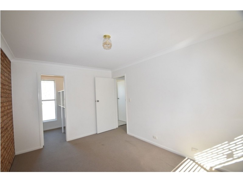 1/88 Anzac Avenue, Newtown QLD 4350