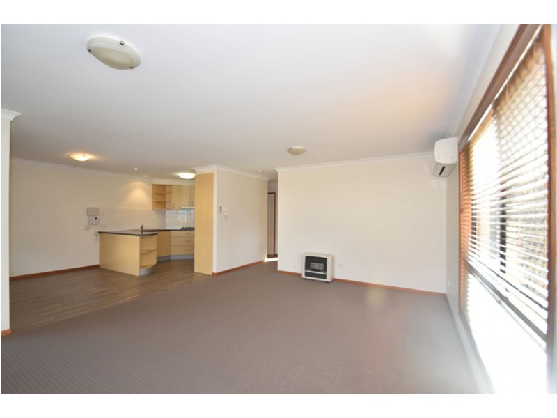 5/2 Garde Street, Centenary Heights QLD 4350