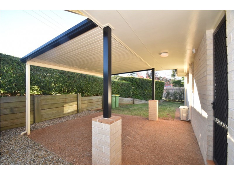 5/2 Garde Street, Centenary Heights QLD 4350