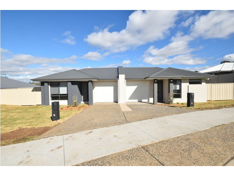 1/4 Minnett Street, Glenvale QLD 4350