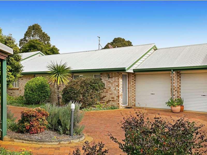 10/19A Gladstone Street, Newtown QLD 4350