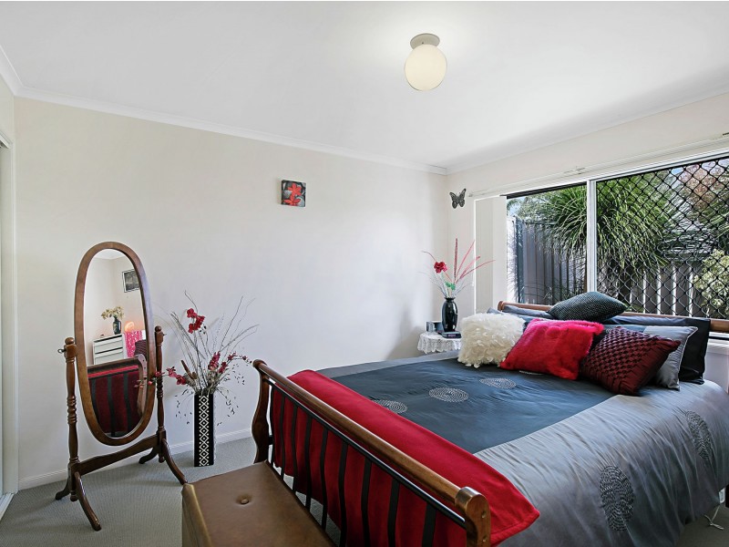 10/19A Gladstone Street, Newtown QLD 4350