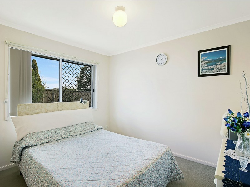 10/19A Gladstone Street, Newtown QLD 4350