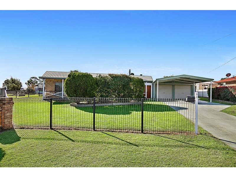 20 Handley Drive, Westbrook QLD 4350