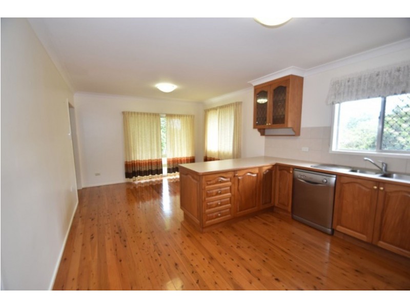 2 Diosma Street, Centenary Heights QLD 4350