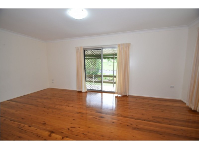 2 Diosma Street, Centenary Heights QLD 4350
