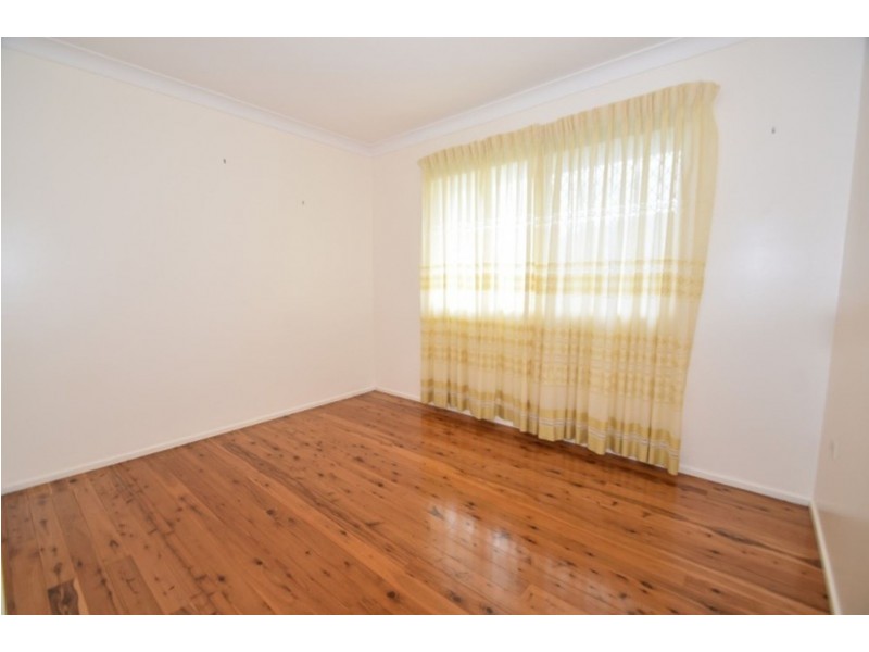 2 Diosma Street, Centenary Heights QLD 4350