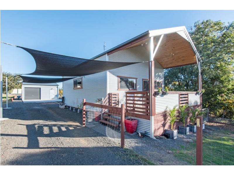 17 Forsyth Street, Greenmount QLD 4359
