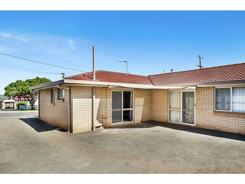 381 West Street, Harristown QLD 4350