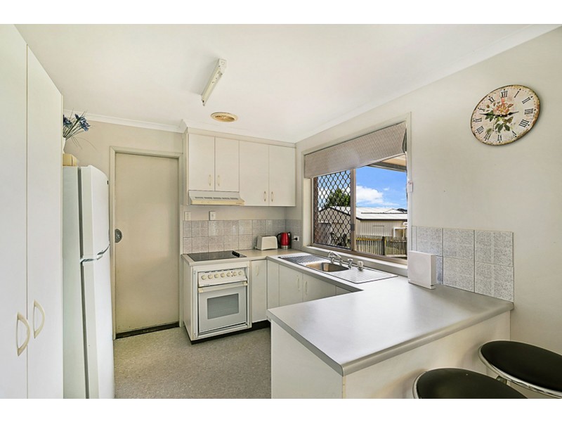 11 Kurrajong Street, Newtown QLD 4350